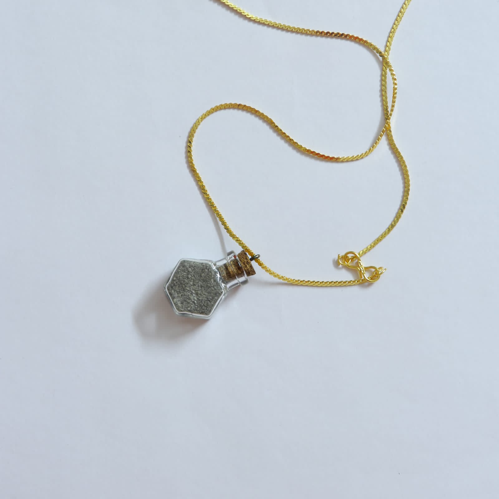 Vinthūl — Sky Dust Pendant